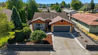 1218 10th Avenue NW, Puyallup, WA 98371