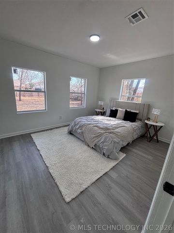 1760 S 79th East Avenue, Tulsa, OK 74112