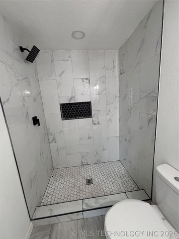 1760 S 79th East Avenue, Tulsa, OK 74112