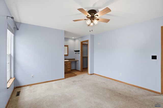 4680 TEAK DR, Rapid City, SD 57703