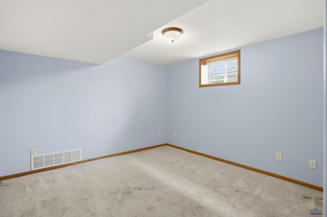 4680 TEAK DR, Rapid City, SD 57703