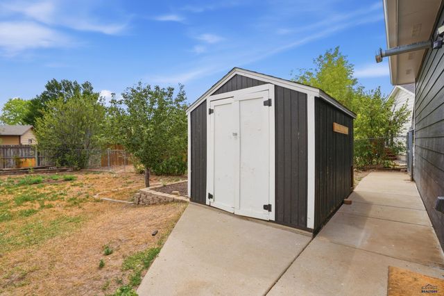 4680 TEAK DR, Rapid City, SD 57703