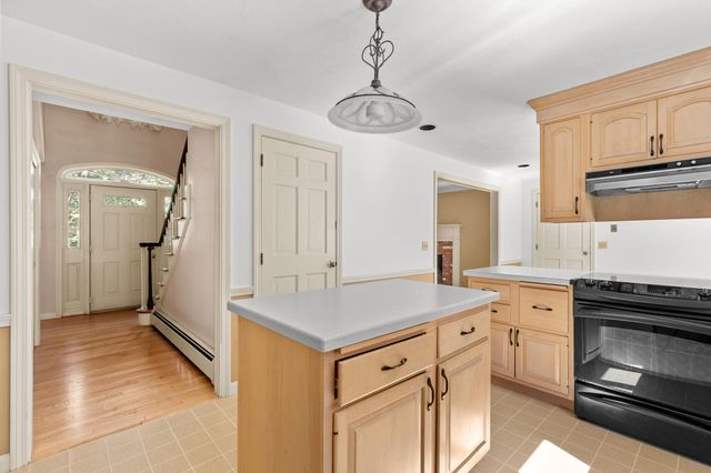 6 August Way, Sandwich, MA 02563