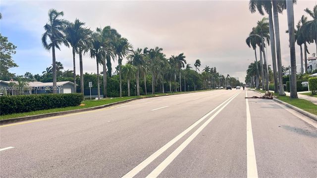 1031 Hollywood Boulevard, Hollywood, FL 33019