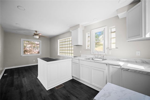 505 Wylie, Clairton, PA 15025