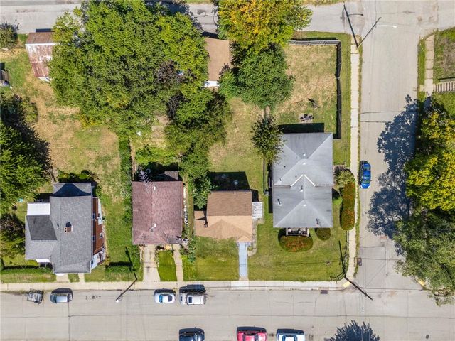 505 Wylie, Clairton, PA 15025