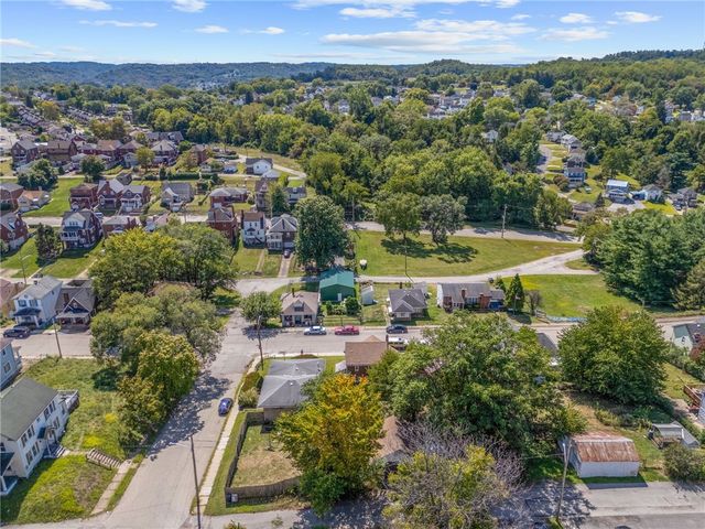 505 Wylie, Clairton, PA 15025
