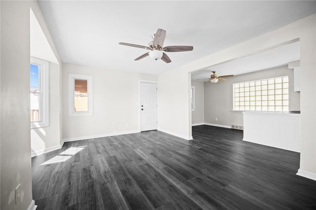 505 Wylie, Clairton, PA 15025