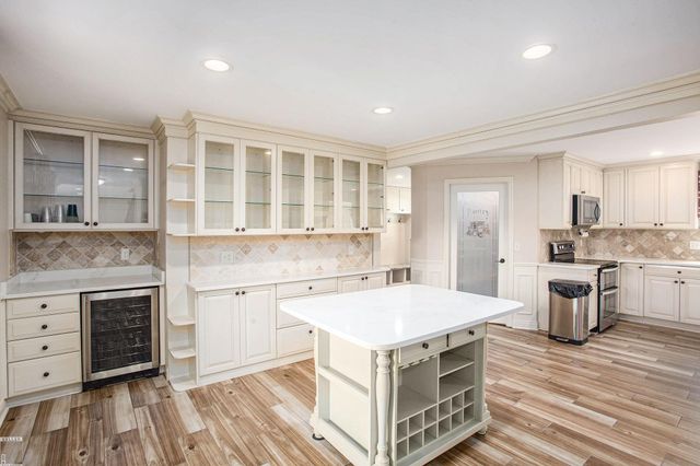 62650 Mound Road, Washington Twp, MI 48094