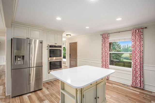 62650 Mound Road, Washington Twp, MI 48094