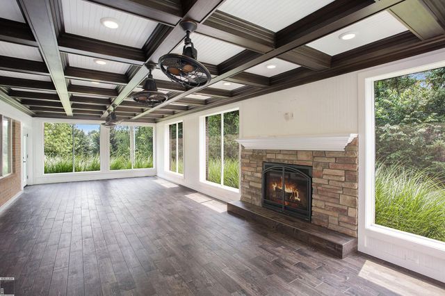 62650 Mound Road, Washington Twp, MI 48094