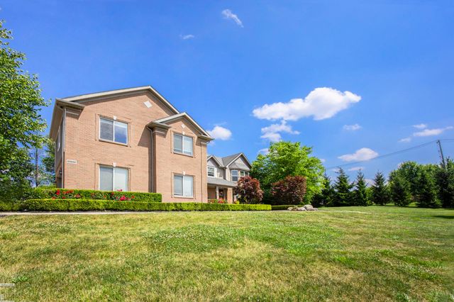 62650 Mound Road, Washington Twp, MI 48094