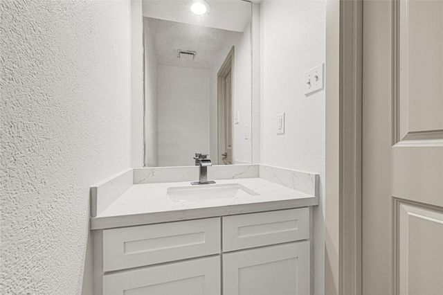 16127 Coral Bay Street, Crosby, TX 77532