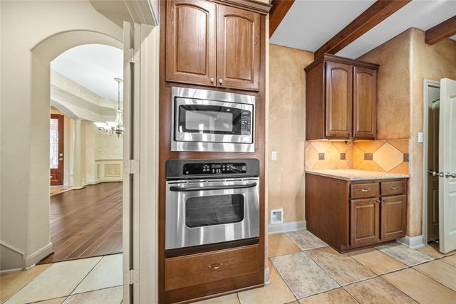 11803 Silverwood Bend Lane, Cypress, TX 77433