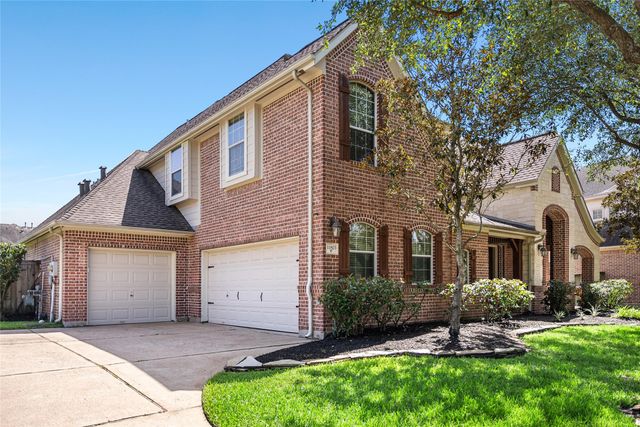 11803 Silverwood Bend Lane, Cypress, TX 77433