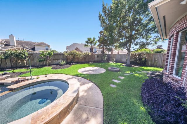 11803 Silverwood Bend Lane, Cypress, TX 77433