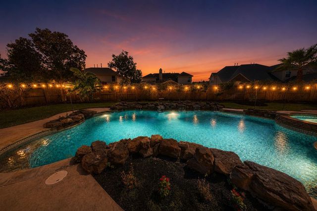 11803 Silverwood Bend Lane, Cypress, TX 77433