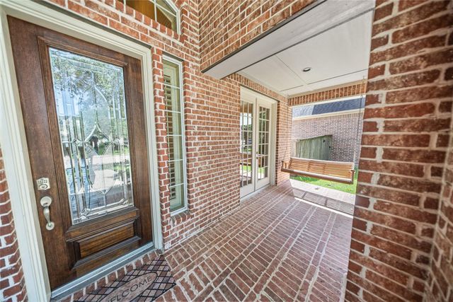 11803 Silverwood Bend Lane, Cypress, TX 77433