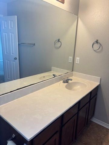 5721 Malcom TRL, Austin, TX 78754