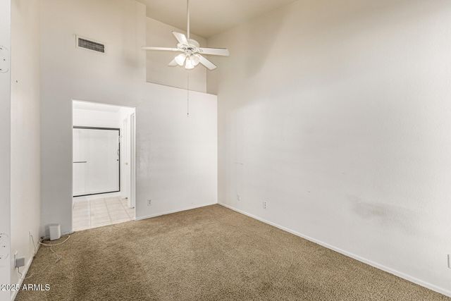 7550 E EARLL Drive 74, Scottsdale, AZ 85251