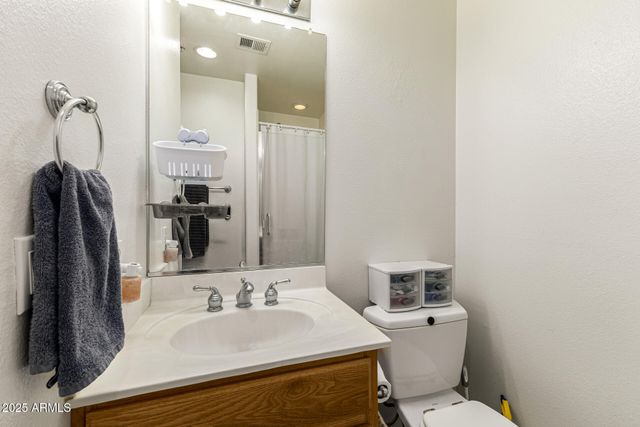 7550 E EARLL Drive 74, Scottsdale, AZ 85251