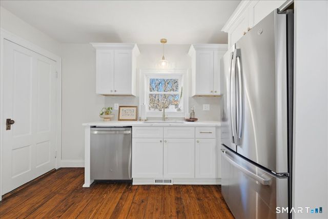 170 Merchants Avenue, Norwich, CT 06380