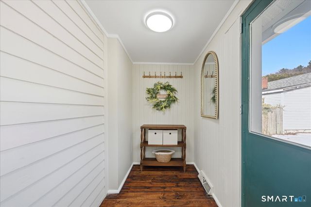 170 Merchants Avenue, Norwich, CT 06380