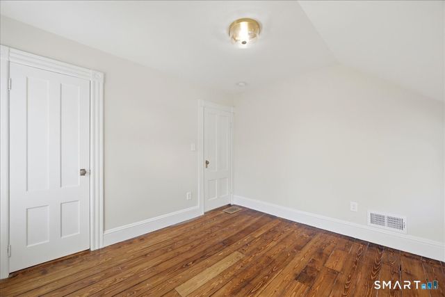 170 Merchants Avenue, Norwich, CT 06380