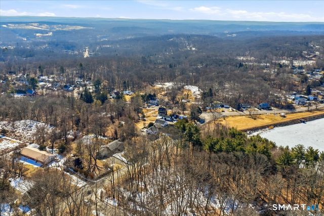 170 Merchants Avenue, Norwich, CT 06380