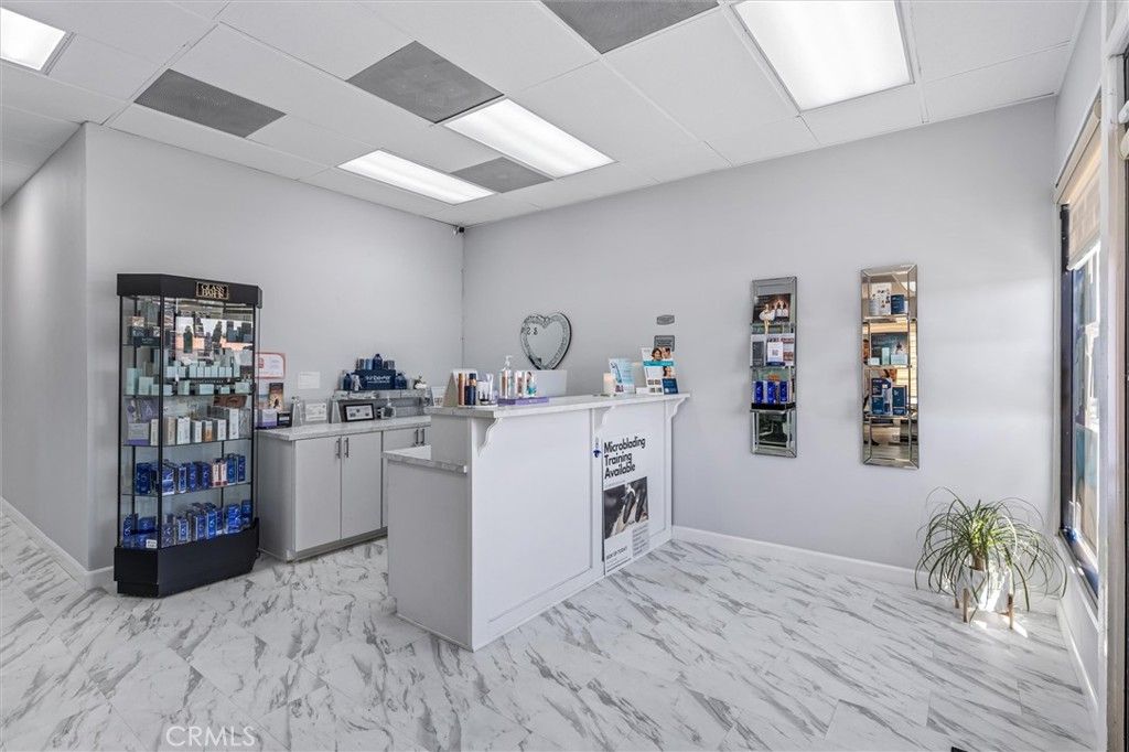 5642 211 E La Palma Avenue, Anaheim Hills, CA 92807 — photo 2