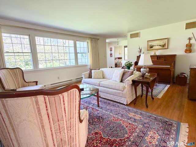 279 Cheesespring Road, Wilton, CT 06897
