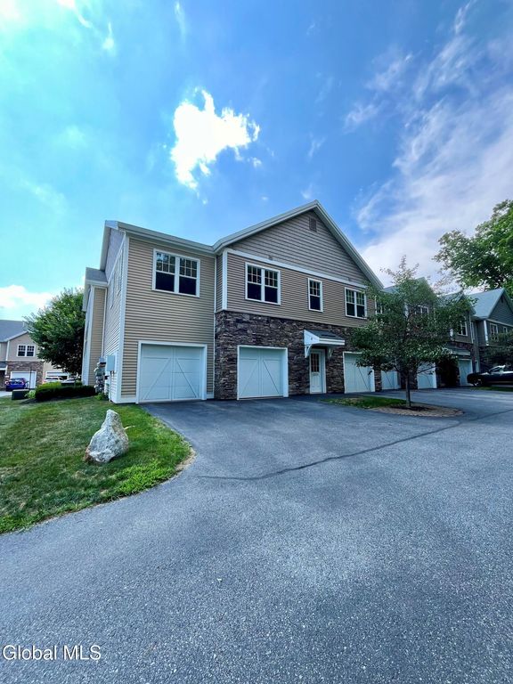 74 Weibel Avenue 13SR201, Saratoga Springs, NY 12866