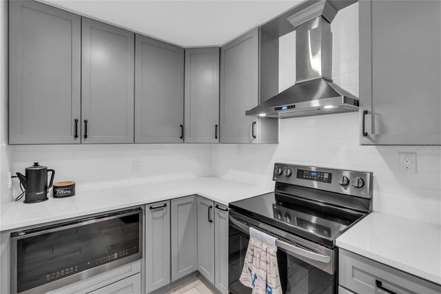 6835 GEORGIA AVENUE, Bradenton, FL 34207