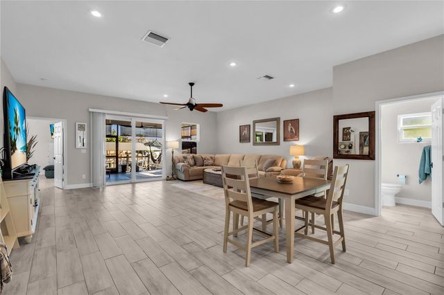 6835 GEORGIA AVENUE, Bradenton, FL 34207