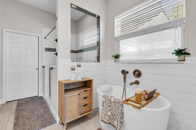 6835 GEORGIA AVENUE, Bradenton, FL 34207