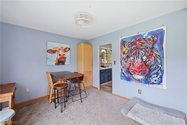 6667 Chestnut Ridge Road, Hubbard, OH 44425