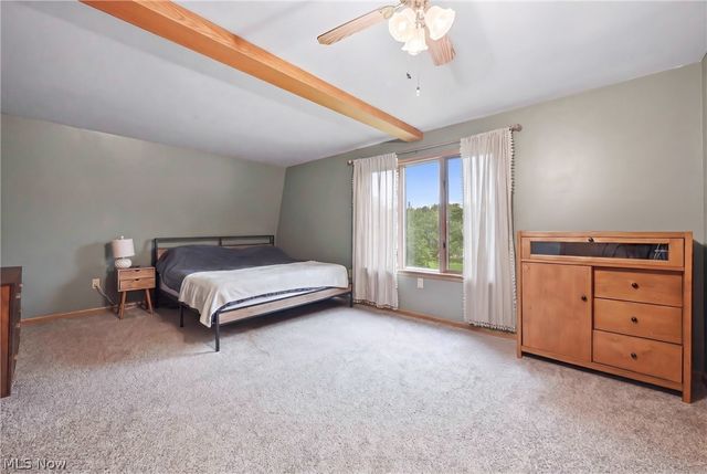 6667 Chestnut Ridge Road, Hubbard, OH 44425
