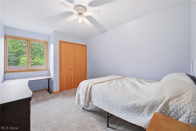 6667 Chestnut Ridge Road, Hubbard, OH 44425