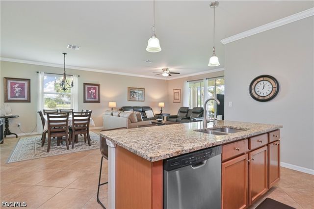3153 Walnut Grove LN, Alva, FL 33920