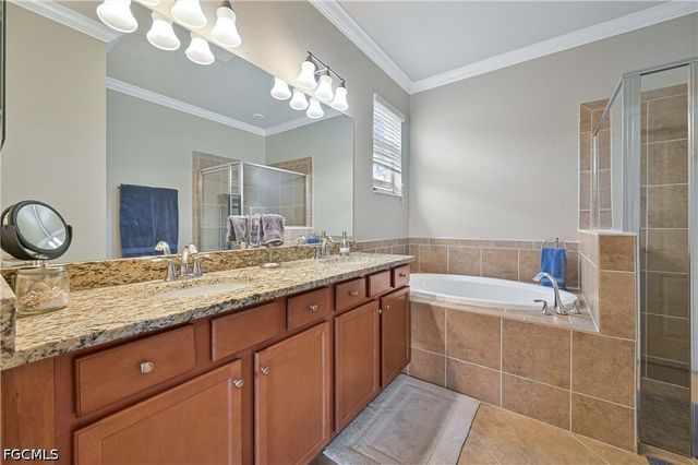 3153 Walnut Grove LN, Alva, FL 33920
