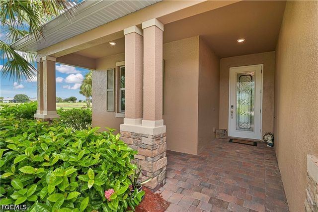 3153 Walnut Grove LN, Alva, FL 33920