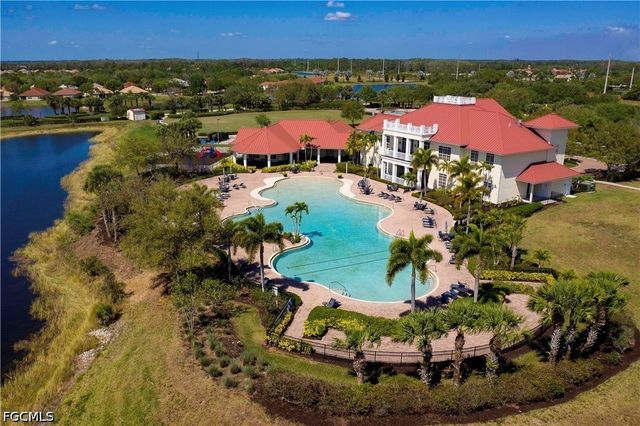 3153 Walnut Grove LN, Alva, FL 33920