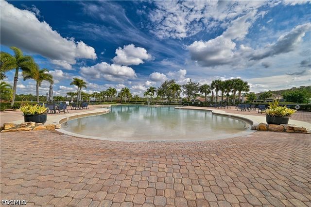 3153 Walnut Grove LN, Alva, FL 33920