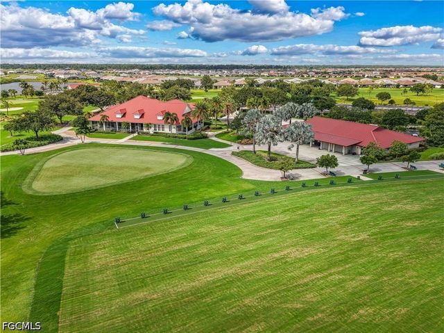 3153 Walnut Grove LN, Alva, FL 33920