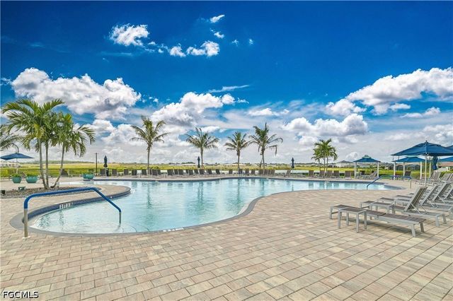 3153 Walnut Grove LN, Alva, FL 33920