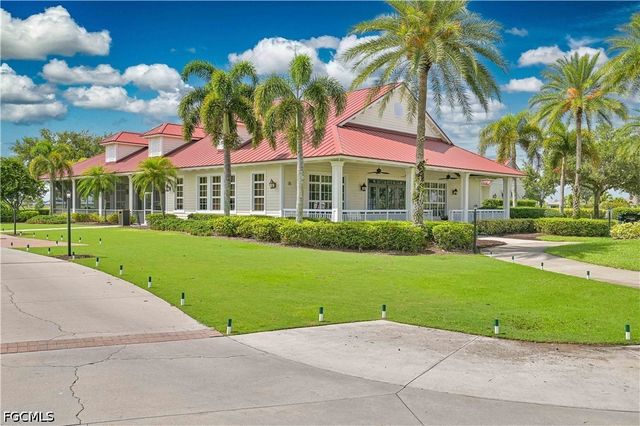 3153 Walnut Grove LN, Alva, FL 33920