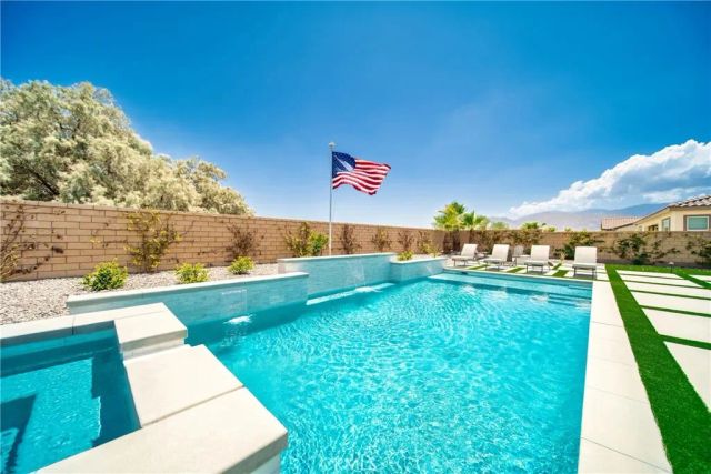 58260 Aragon Way, La Quinta, CA 92253