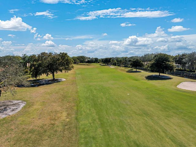 5362 Piping Rock Drive, Boynton Beach, FL 33437