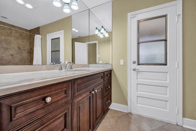 5362 Piping Rock Drive, Boynton Beach, FL 33437