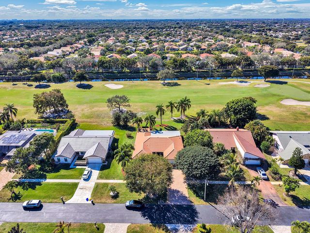 5362 Piping Rock Drive, Boynton Beach, FL 33437
